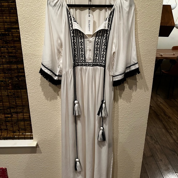 NWT Pia Rossini Kaisa Dress Cover up. Large - Picture 2 of 8